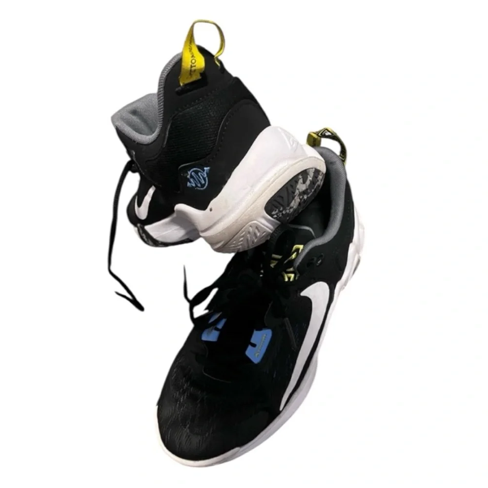Nike Kids 6Y Giannis Immortality 2 Black Blue Basketball Shoes Sneakers Trainers